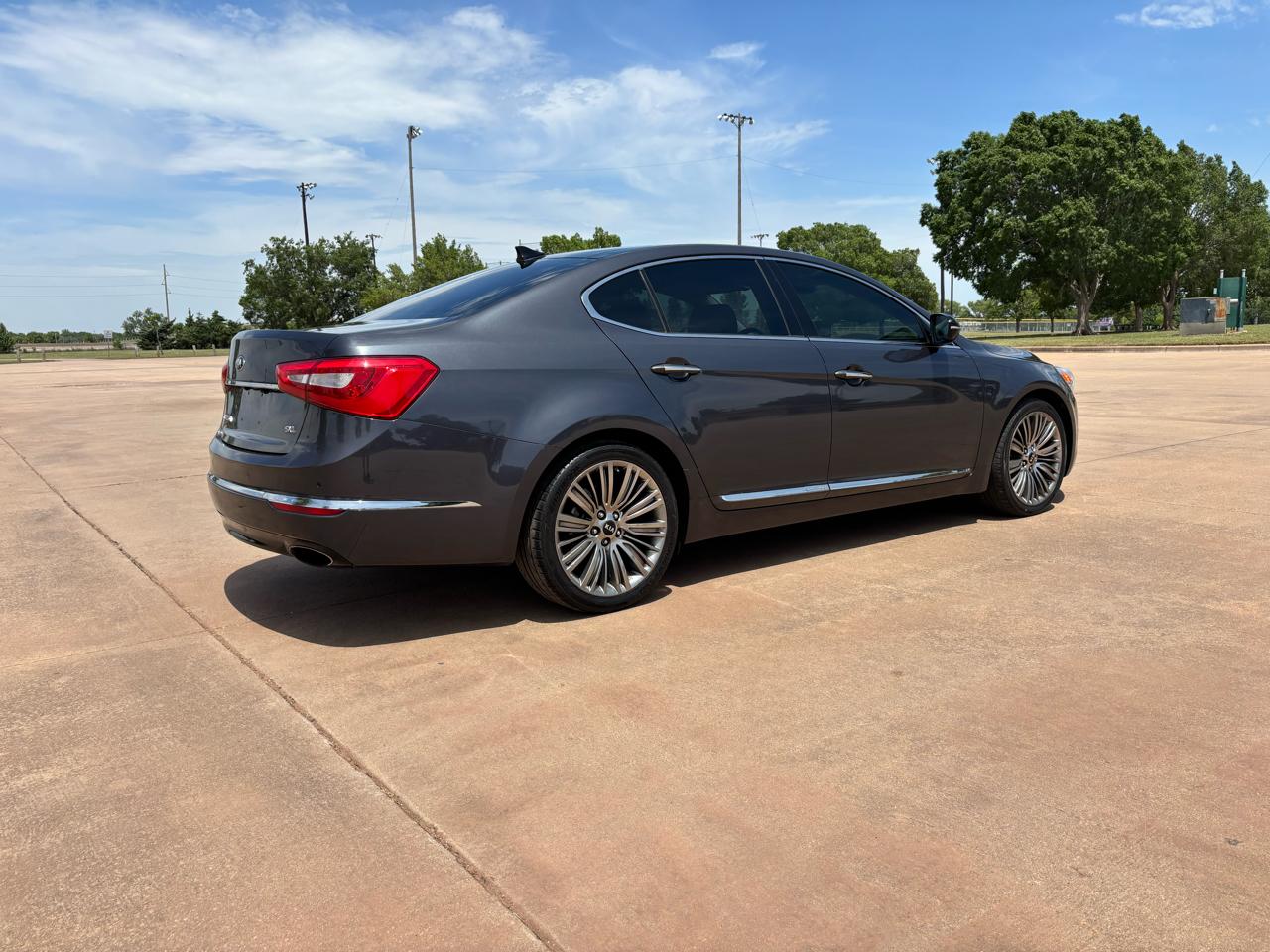 Kia Cadenza 4dr Sdn Limited 2014