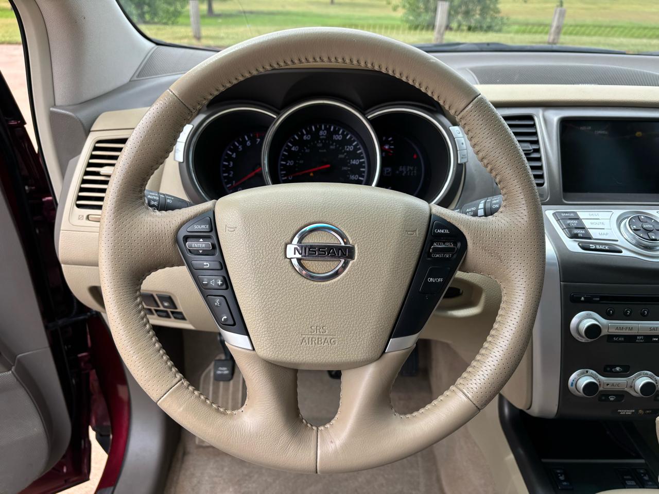 Nissan Murano AWD 4dr LE 2012