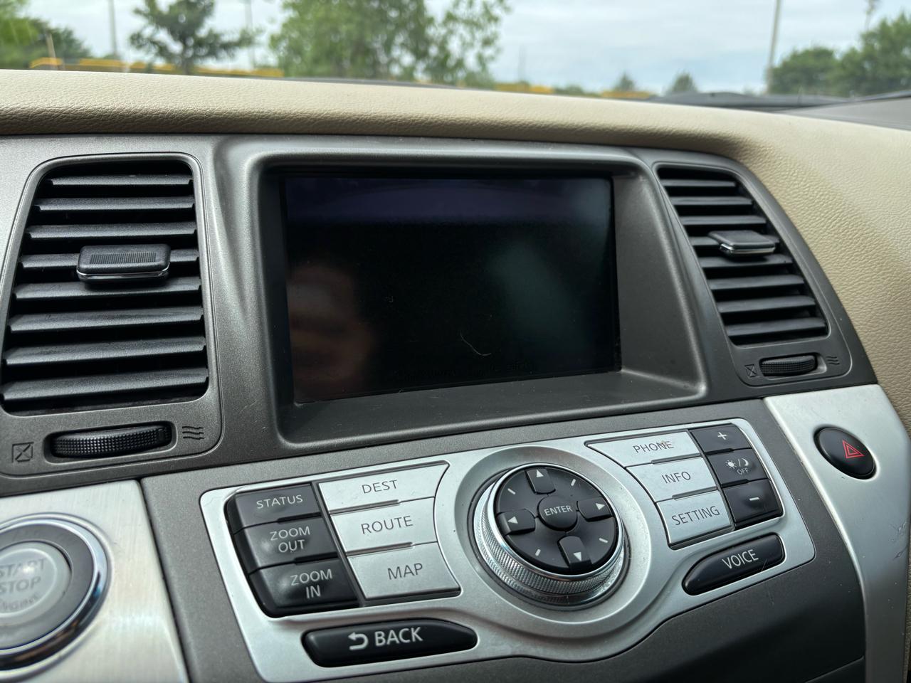 Nissan Murano AWD 4dr LE 2012