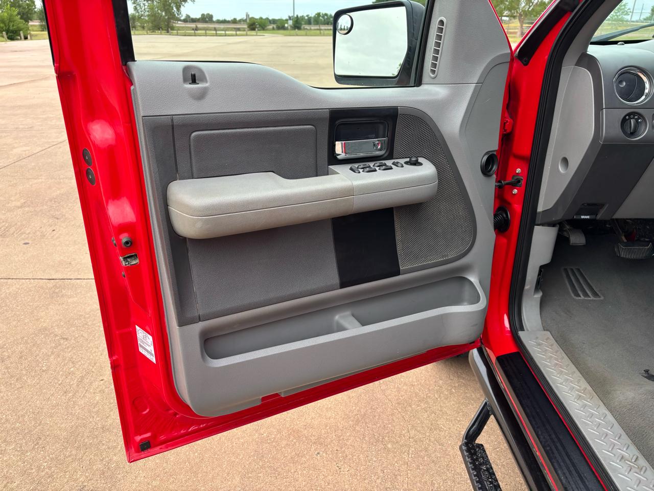 Ford F-150 4WD SuperCrew 139" XLT 2007