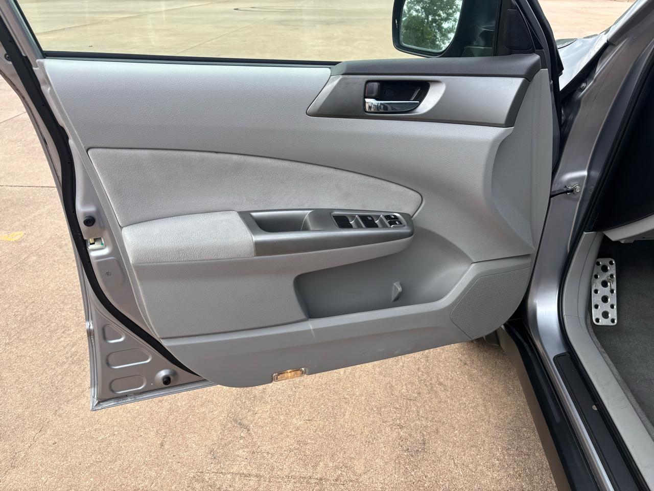 Subaru Forester 4dr Auto 2.5XT Limited 2010