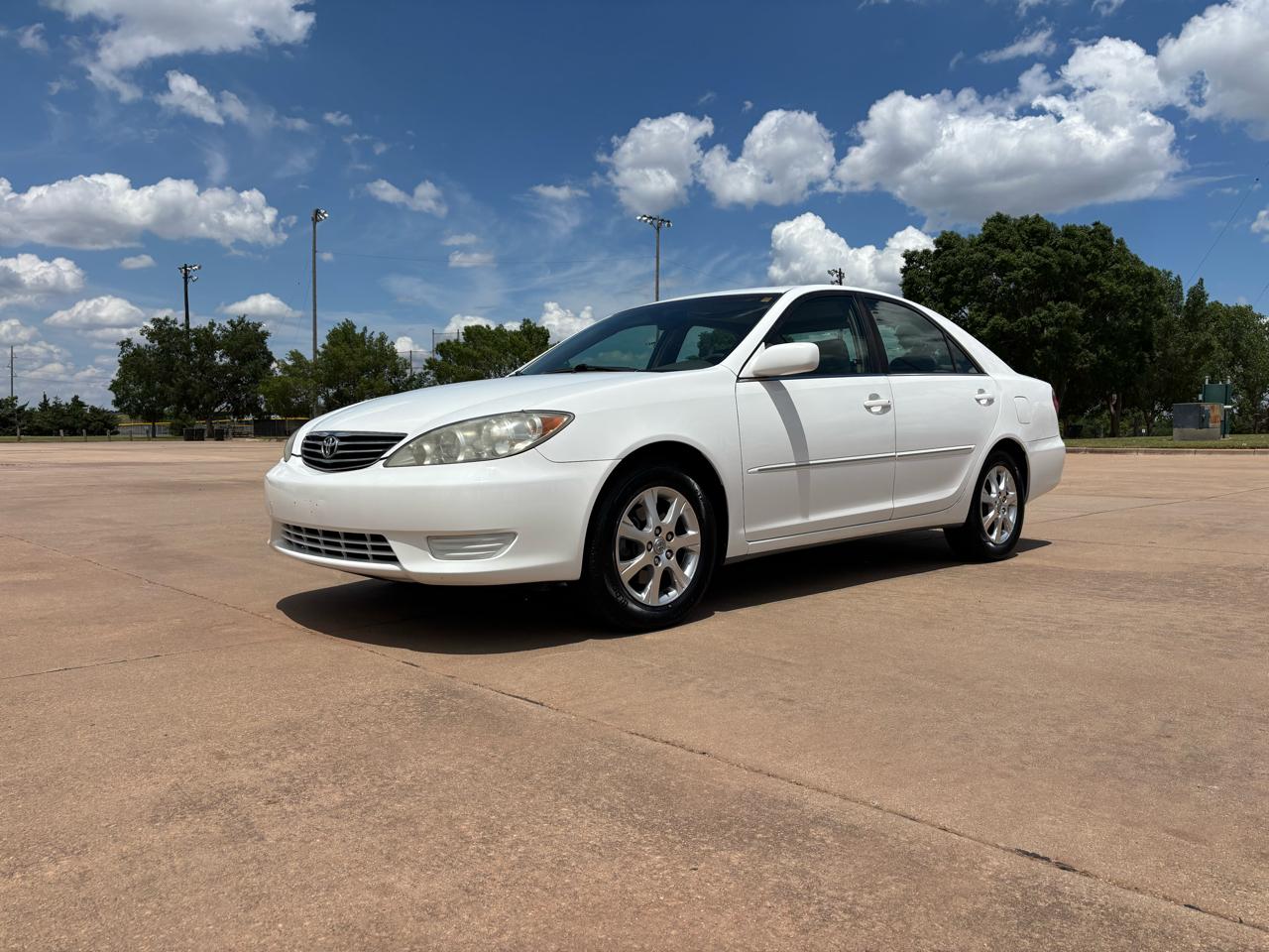Toyota Camry 4dr Sdn XLE V6 Auto (Natl) 2005