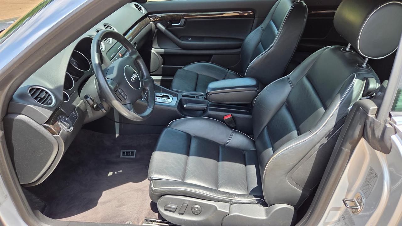 Audi S4 2dr Cabriolet quattro AWD Auto 2004