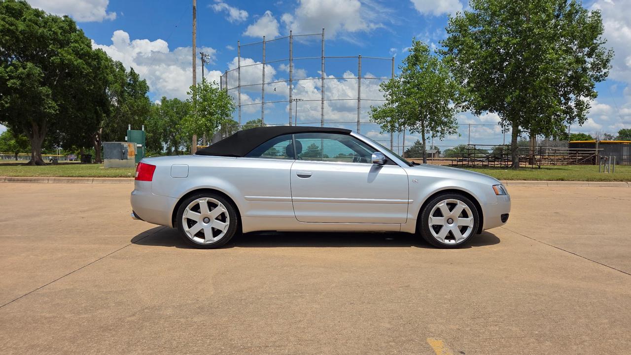 Audi S4 2dr Cabriolet quattro AWD Auto 2004