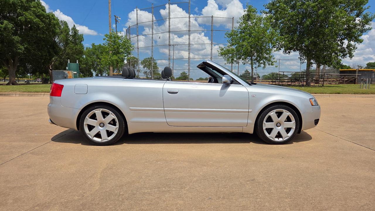Audi S4 2dr Cabriolet quattro AWD Auto 2004