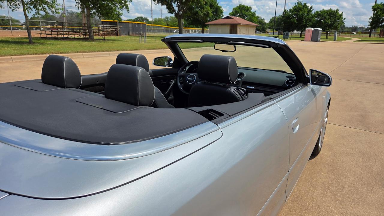 Audi S4 2dr Cabriolet quattro AWD Auto 2004