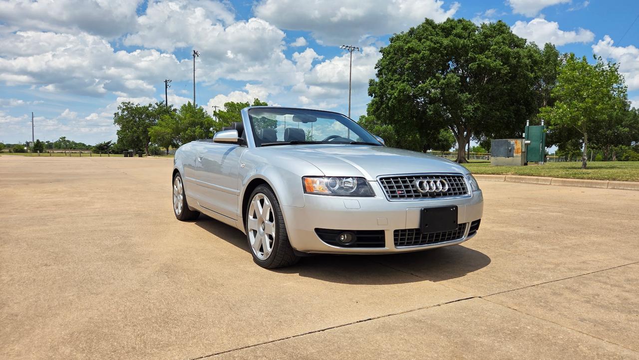 Audi S4 2dr Cabriolet quattro AWD Auto 2004