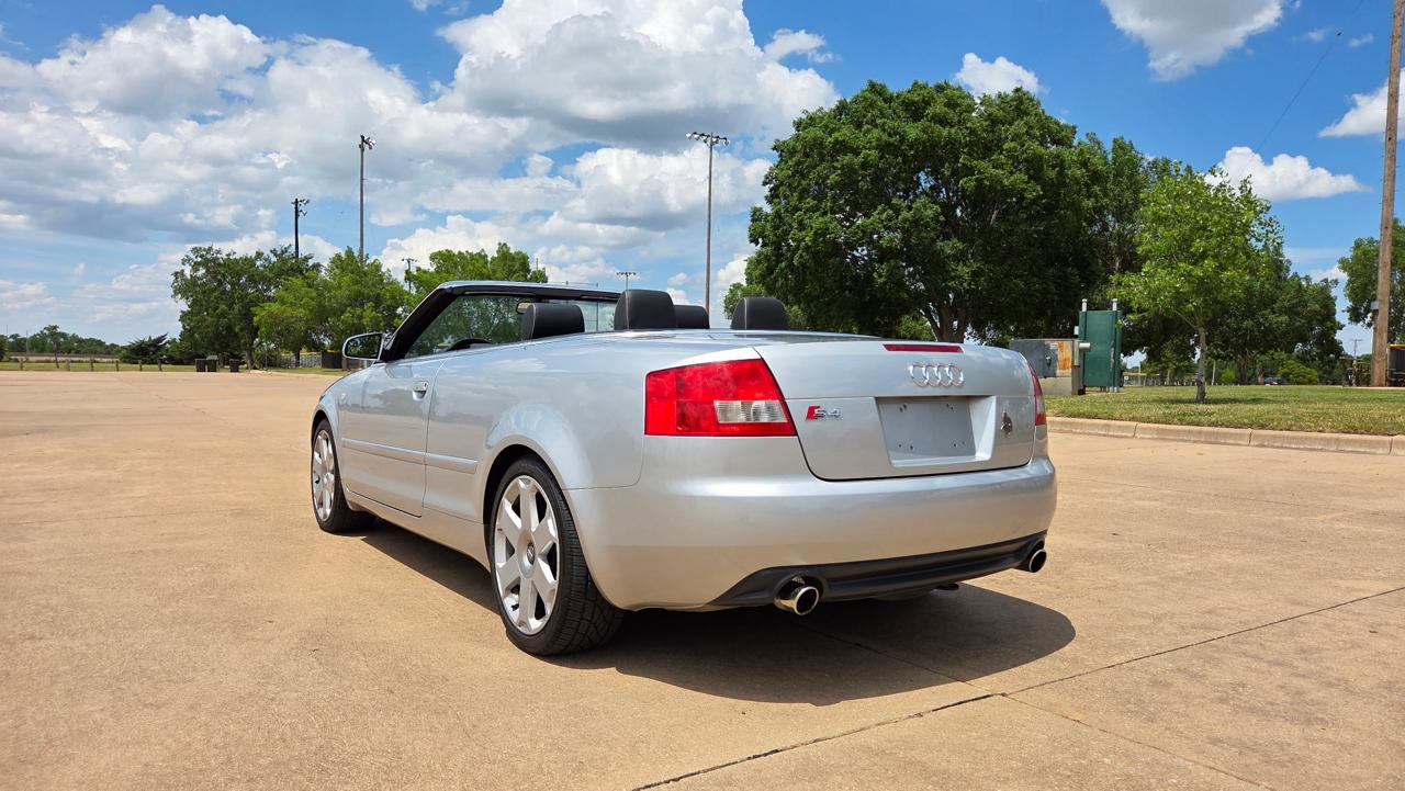 Audi S4 2dr Cabriolet quattro AWD Auto 2004