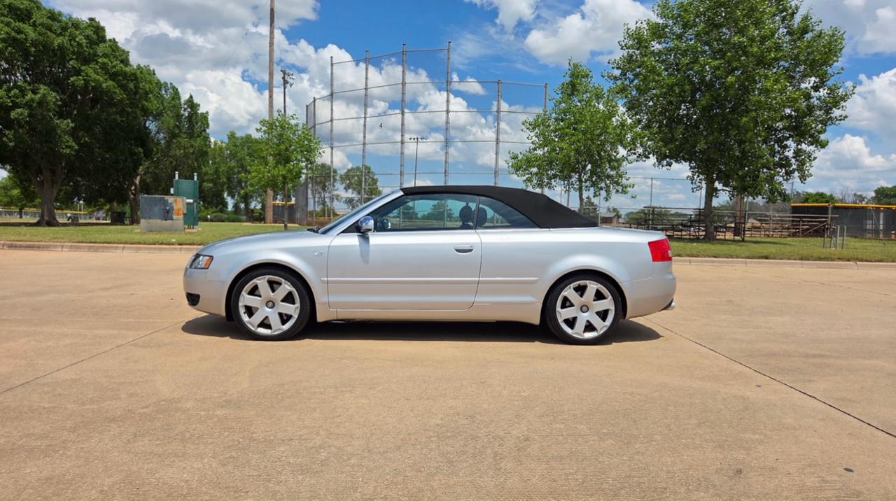 Audi S4 2dr Cabriolet quattro AWD Auto 2004
