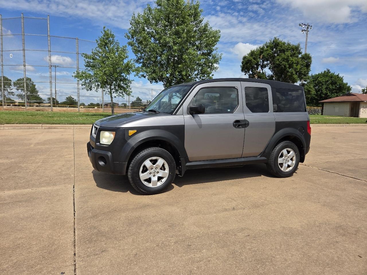 Honda Element 2WD EX AT 2005