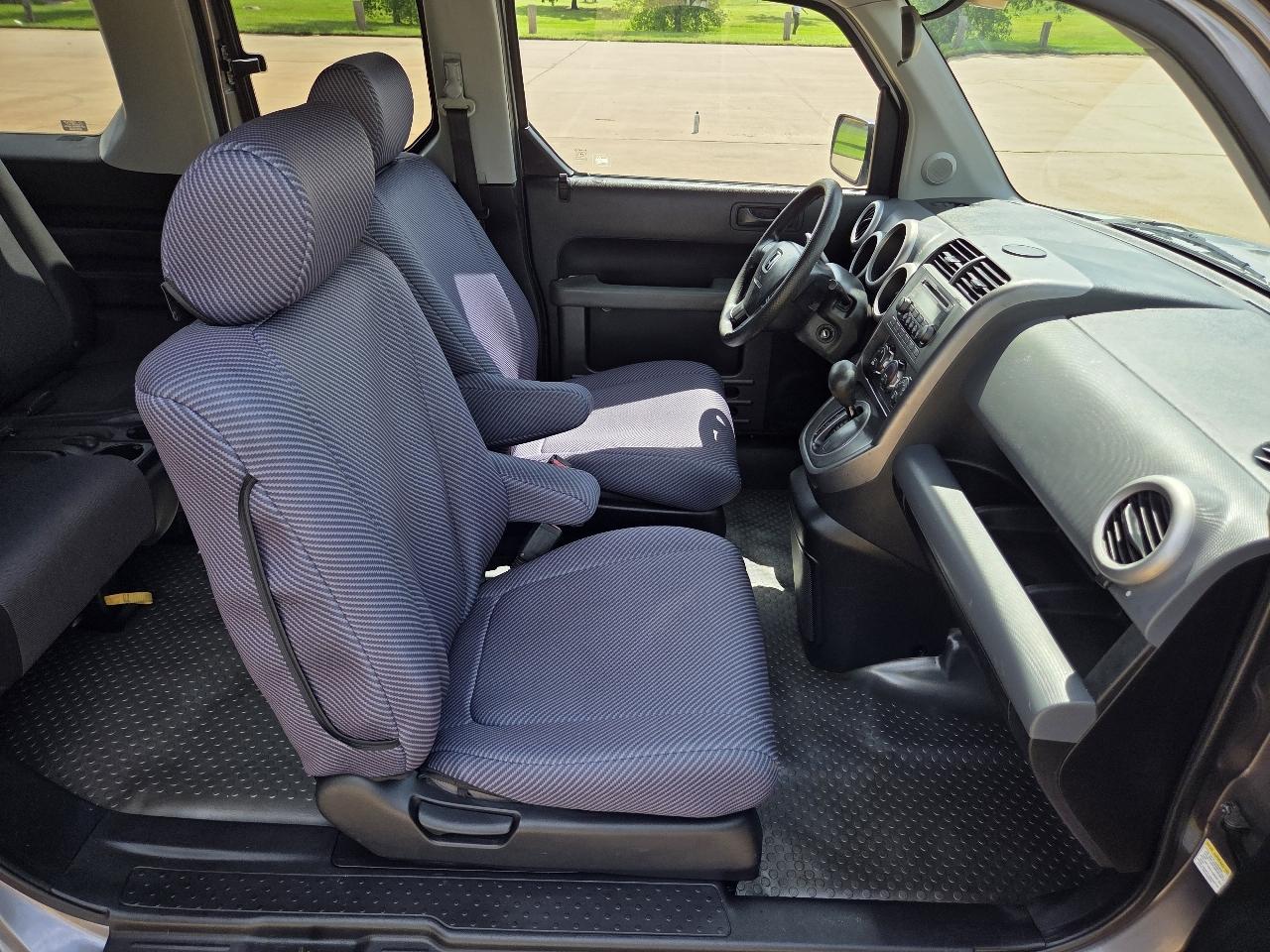 Honda Element 2WD EX AT 2005