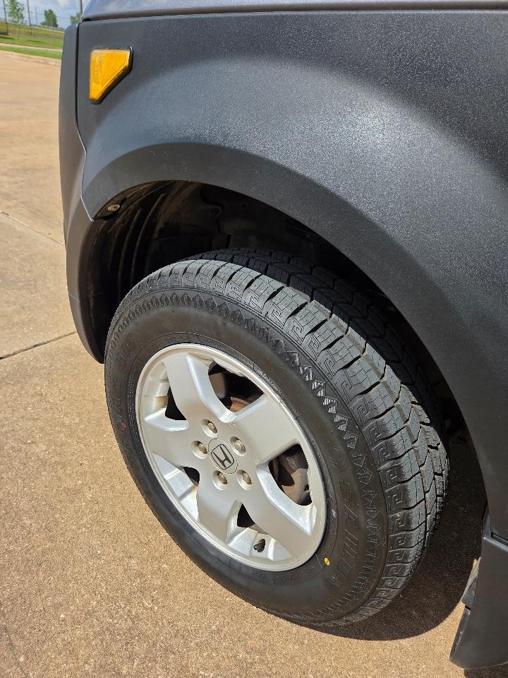 Honda Element 2WD EX AT 2005