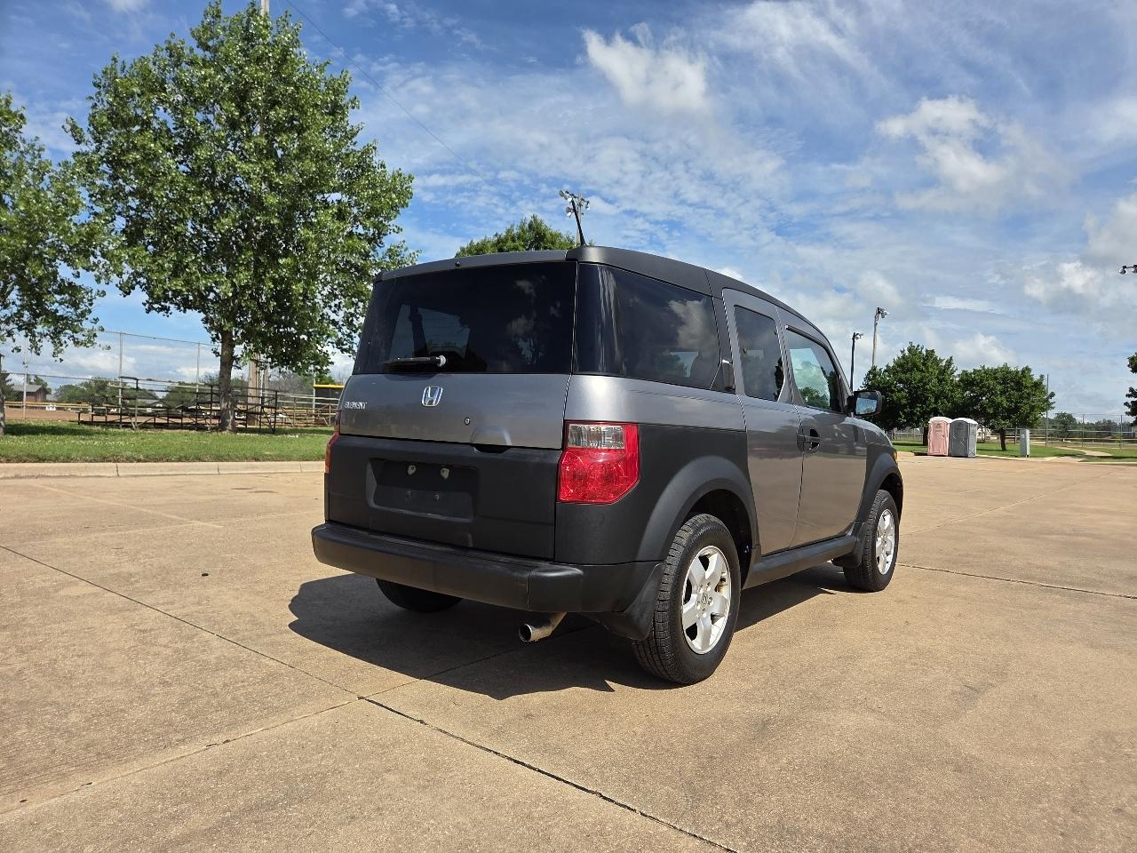 Honda Element 2WD EX AT 2005