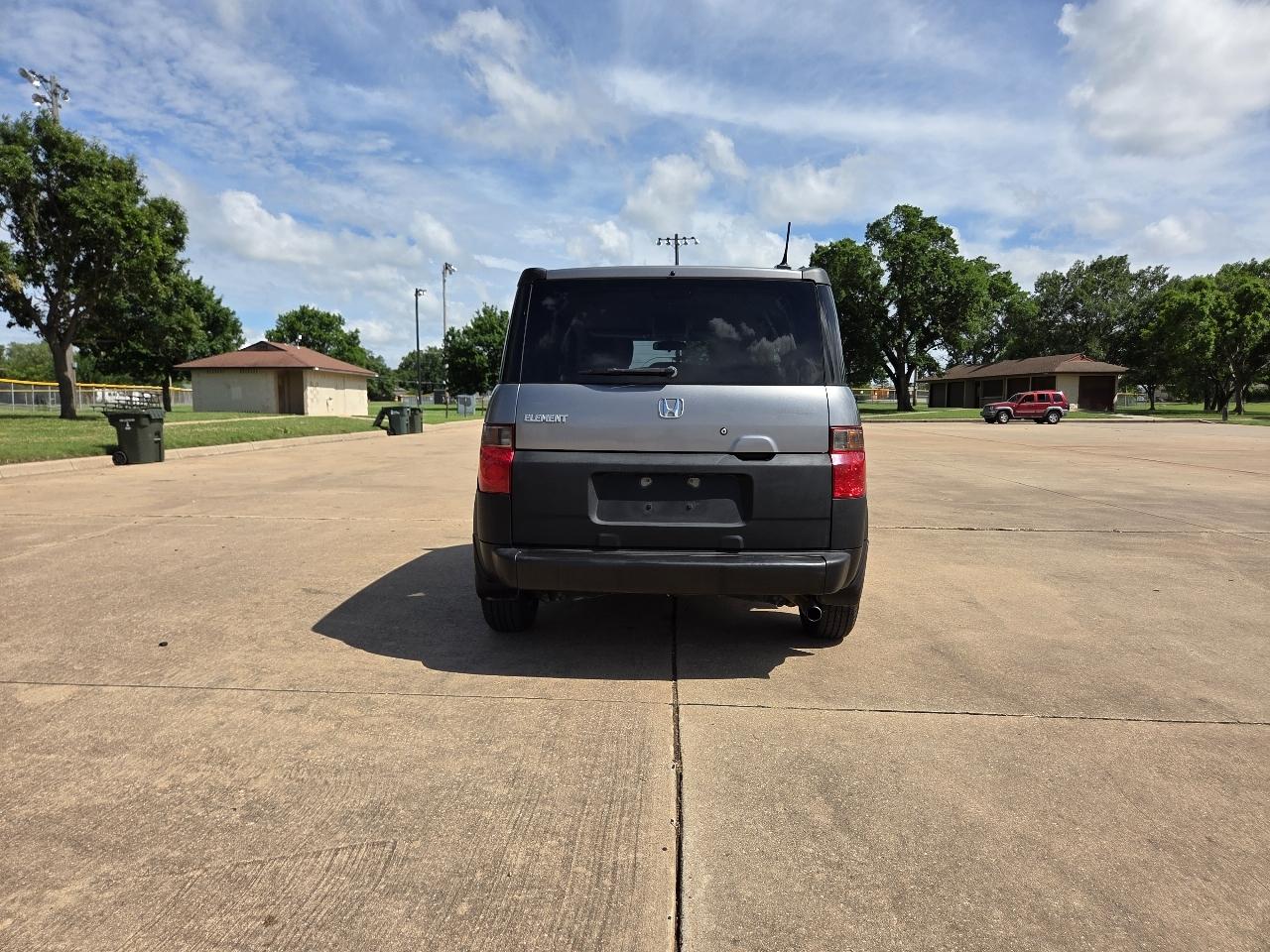 Honda Element 2WD EX AT 2005
