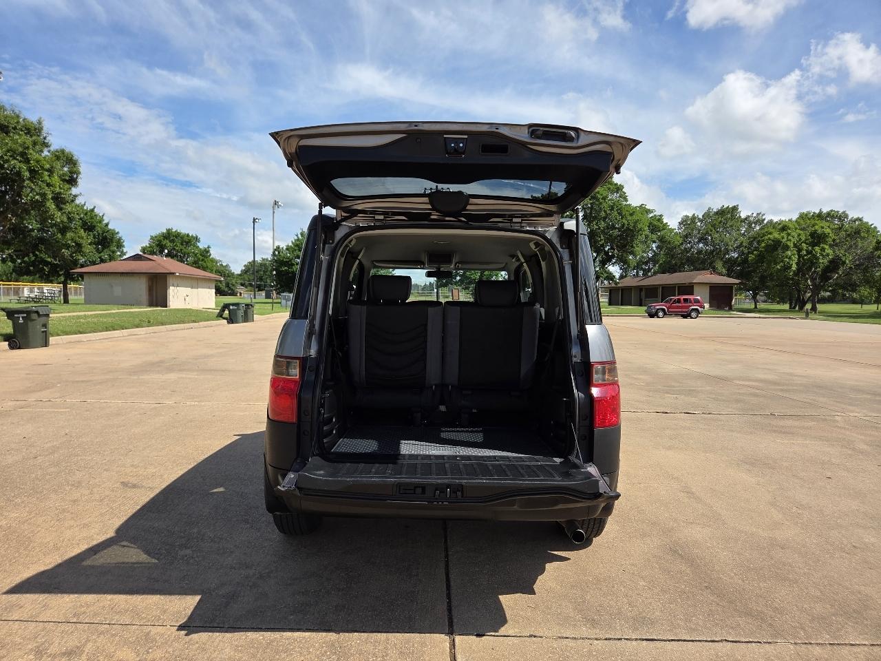 Honda Element 2WD EX AT 2005
