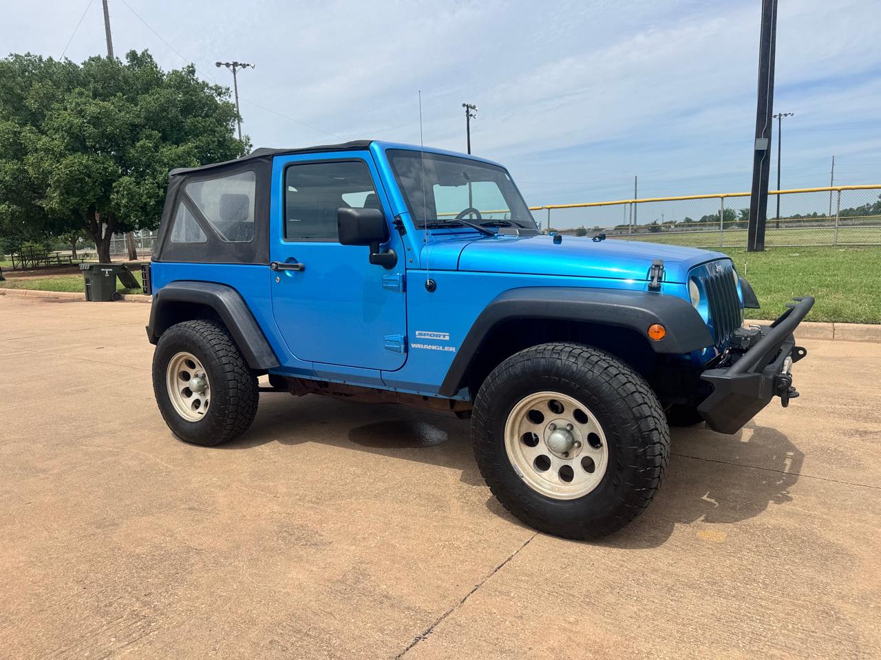 Jeep Wrangler 4WD 2dr Sport 2010