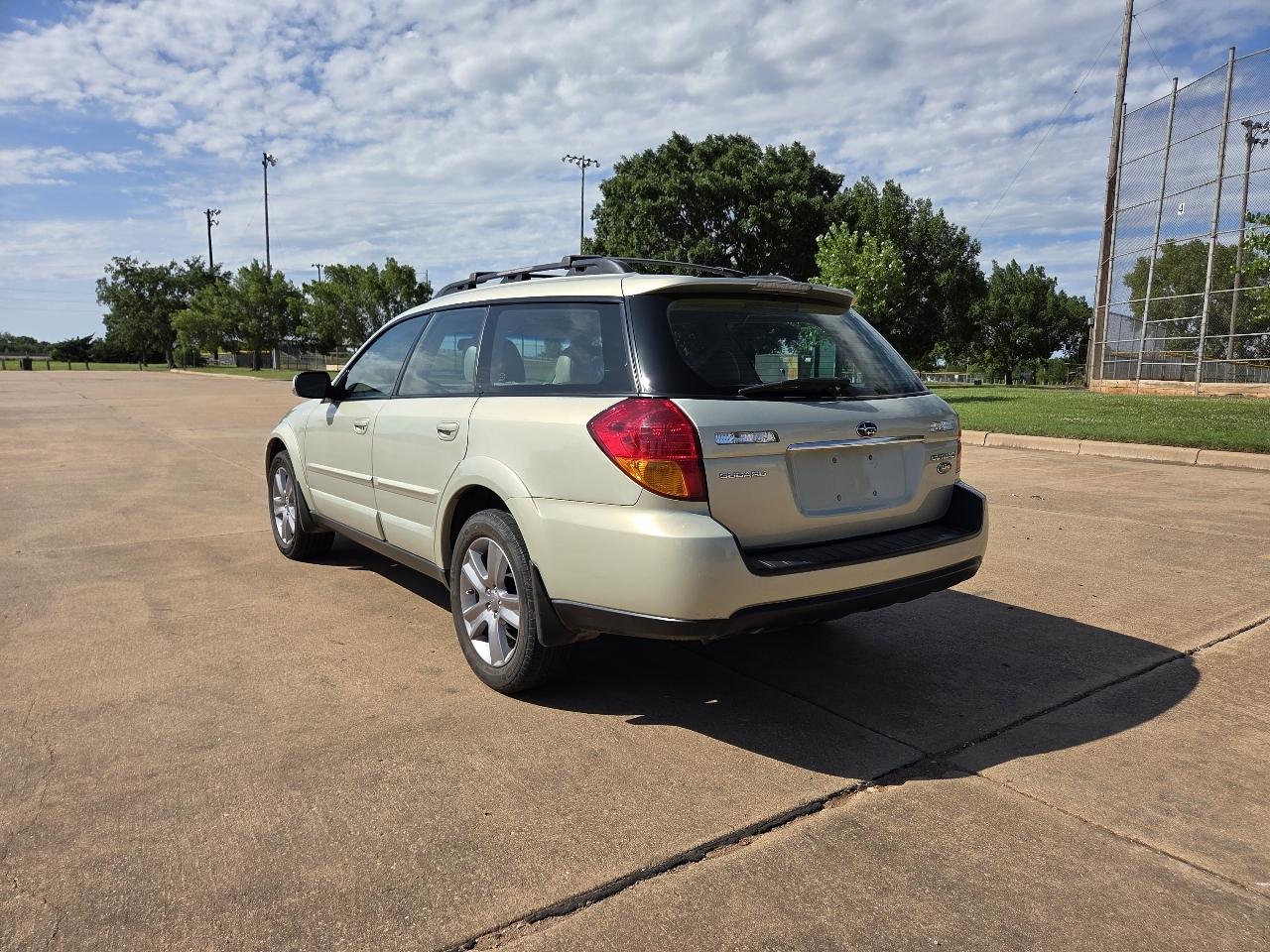 Subaru Legacy Wagon 4dr H6 AT Outback R LL Bean 2007
