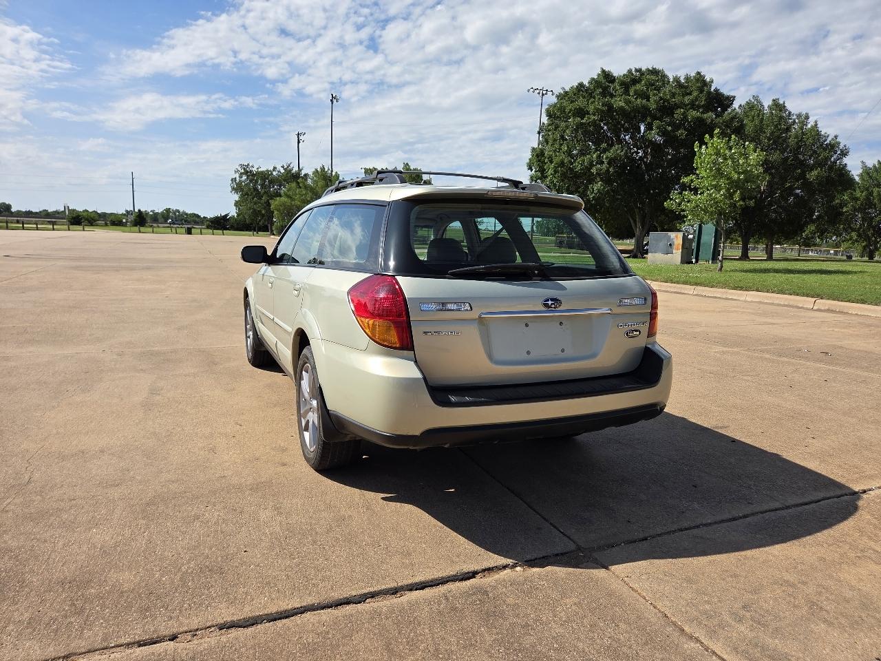 Subaru Legacy Wagon 4dr H6 AT Outback R LL Bean 2007