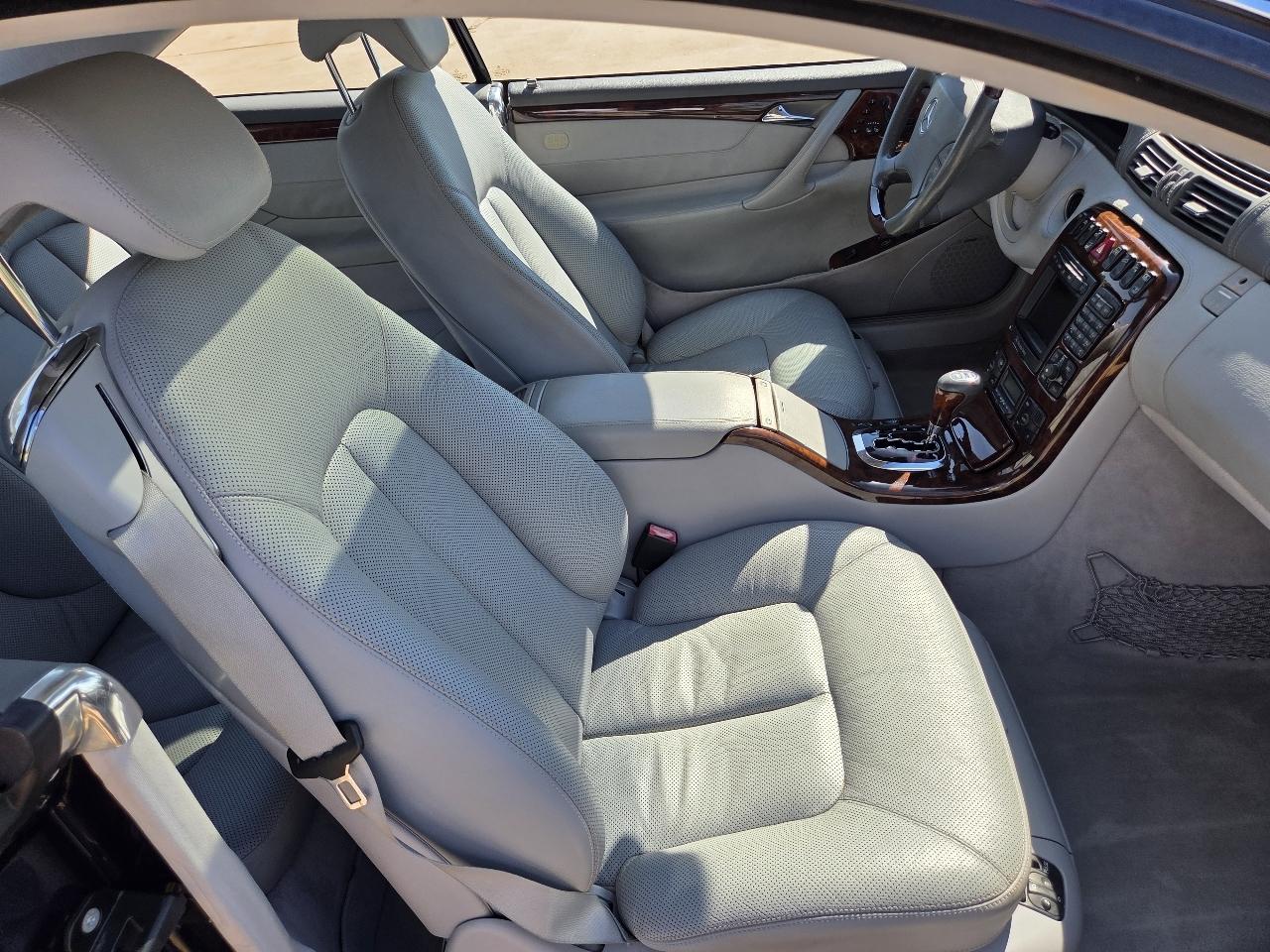 Mercedes-Benz CL-Class 2dr Cpe 5.0L 2002