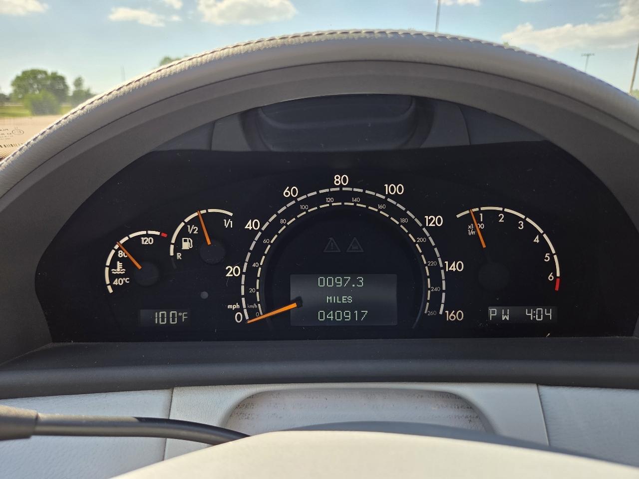 Mercedes-Benz CL-Class 2dr Cpe 5.0L 2002