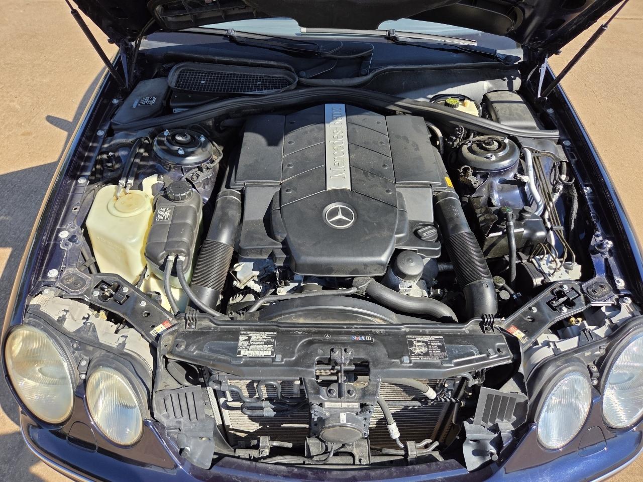 Mercedes-Benz CL-Class 2dr Cpe 5.0L 2002