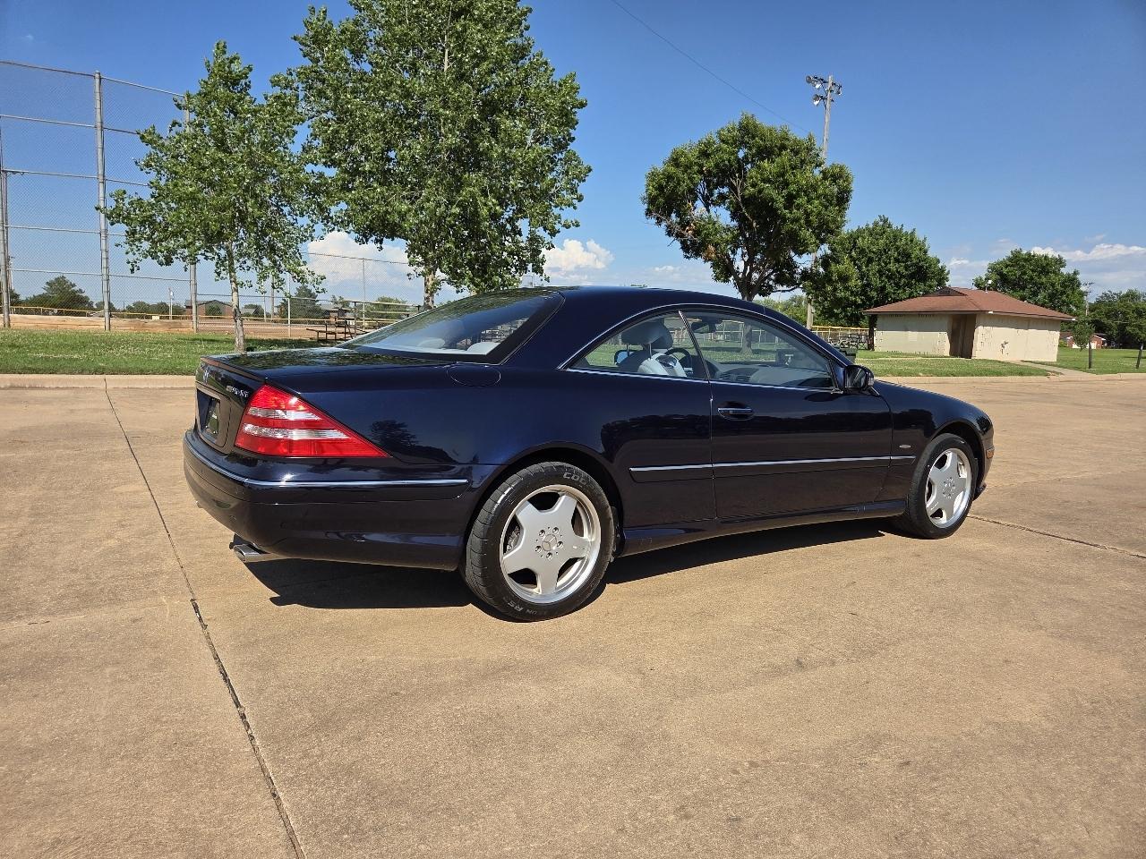 Mercedes-Benz CL-Class 2dr Cpe 5.0L 2002
