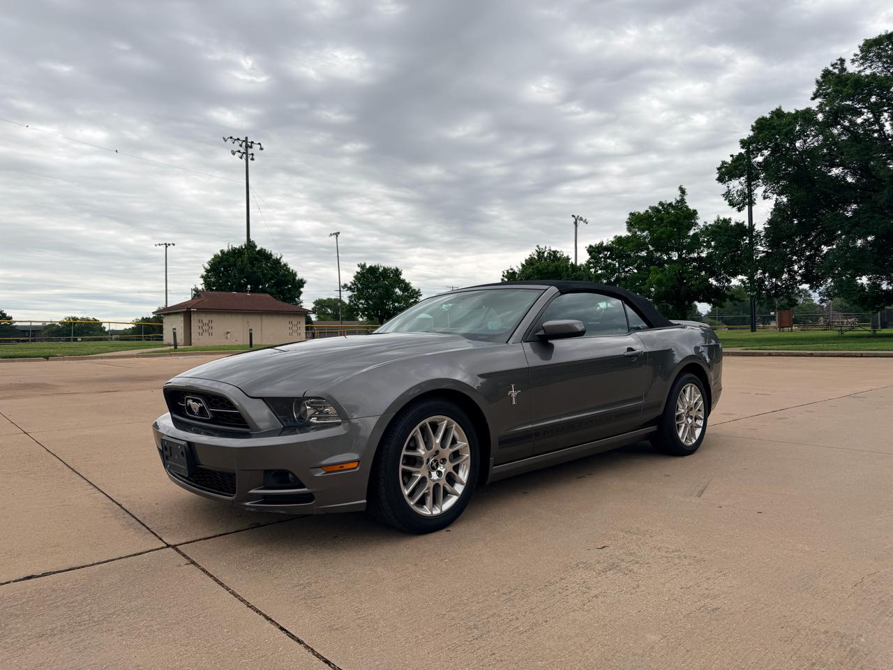 Ford Mustang 2dr Conv V6 2014
