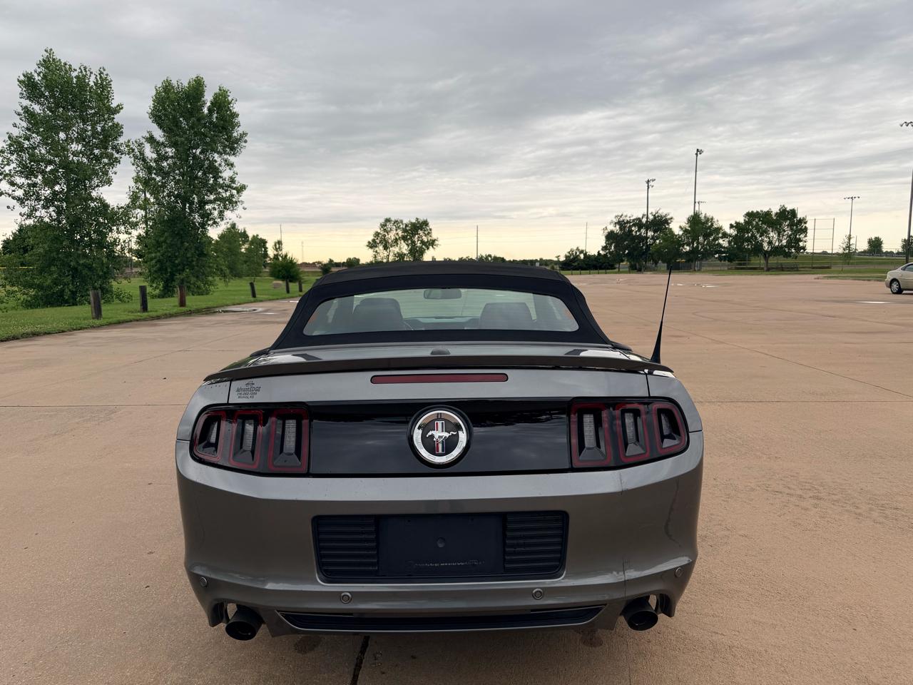 Ford Mustang 2dr Conv V6 2014