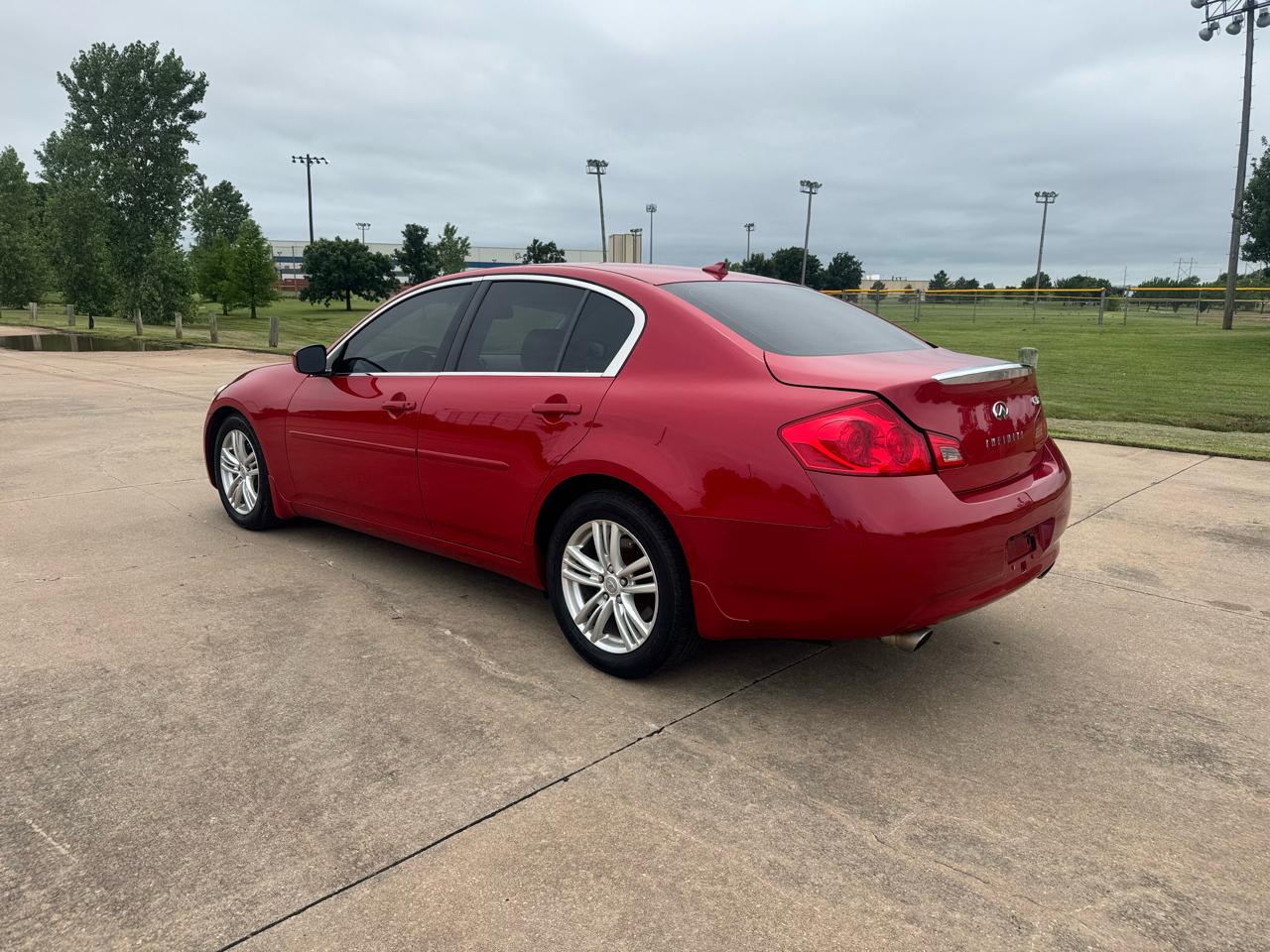 Infiniti G37 Sedan 4dr x AWD 2009