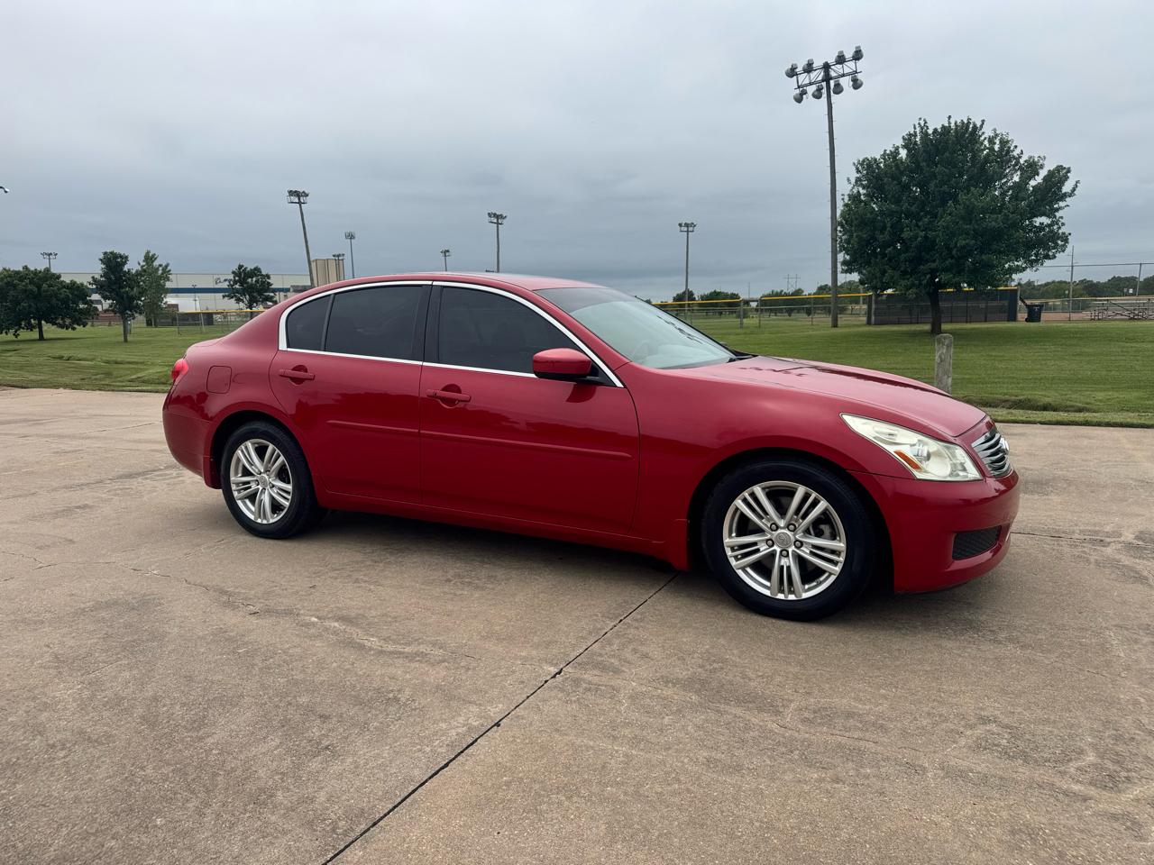 Infiniti G37 Sedan 4dr x AWD 2009