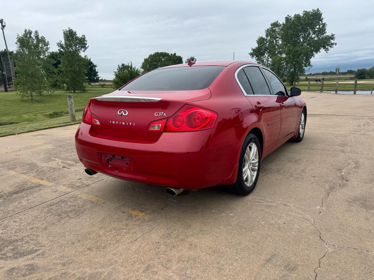 Infiniti G37 Sedan 4dr x AWD 2009