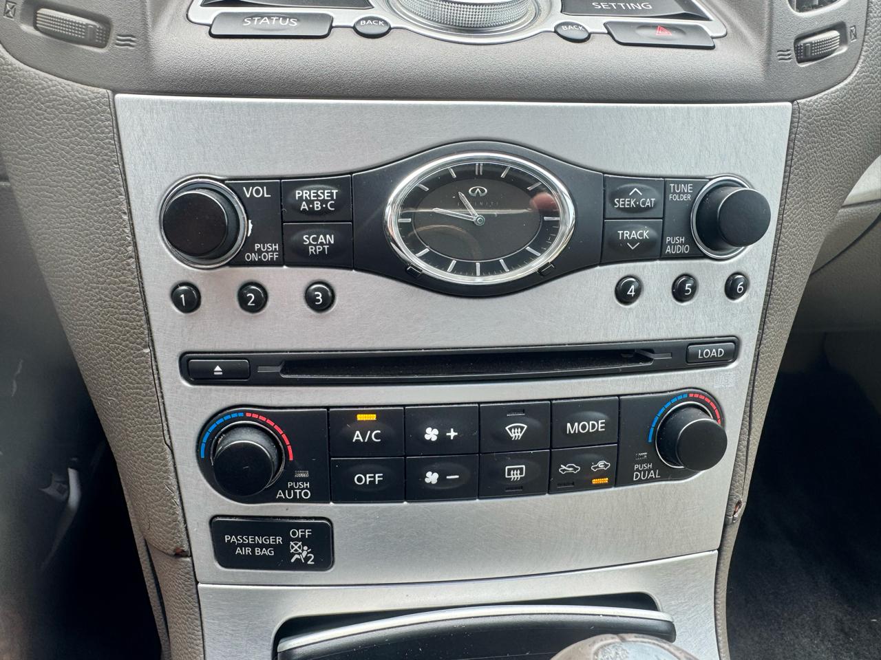 Infiniti G37 Sedan 4dr x AWD 2009