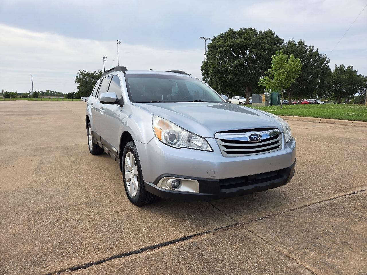 Subaru Outback 4dr Wgn H4 Auto 2.5i 2012