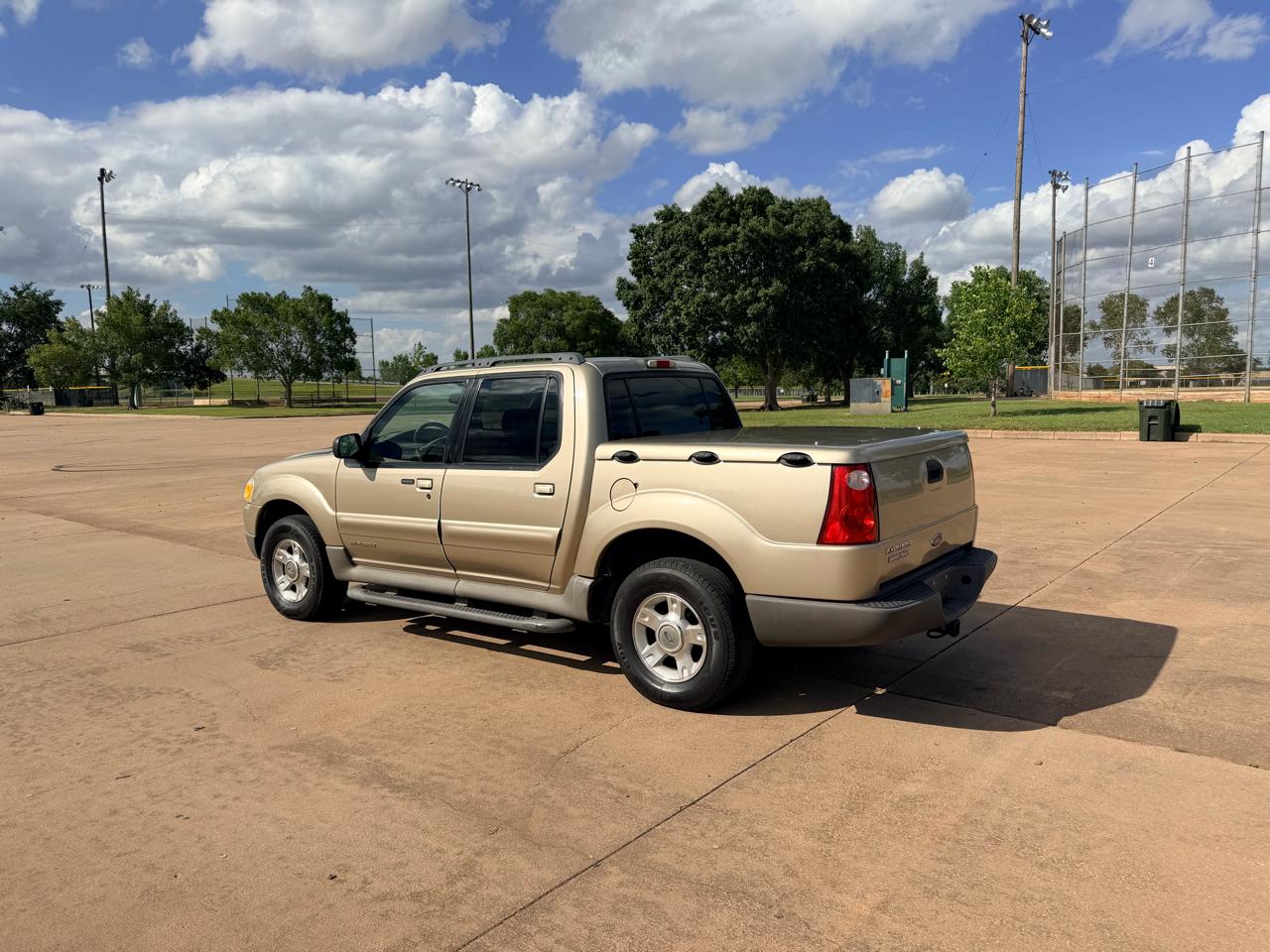 Ford Explorer Sport Trac 4dr 126" WB Premium 2002