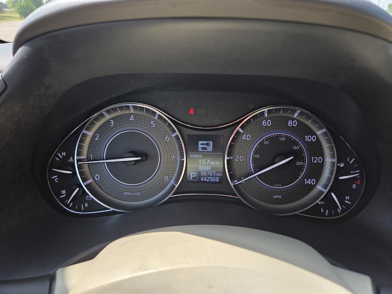 Infiniti QX80 4WD 4dr 2015