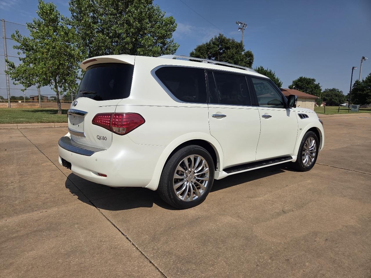 Infiniti QX80 4WD 4dr 2015