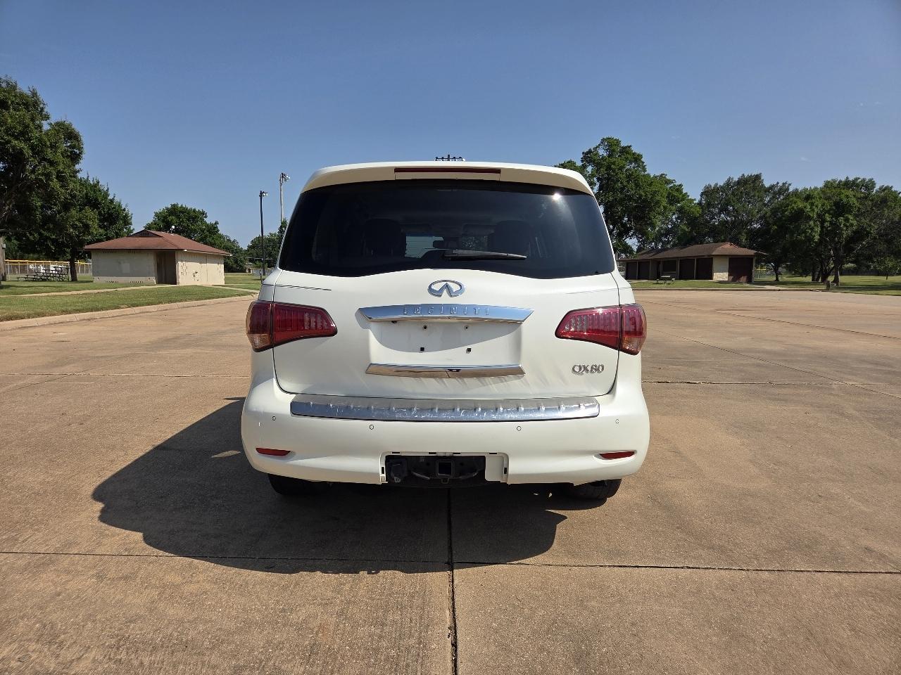 Infiniti QX80 4WD 4dr 2015