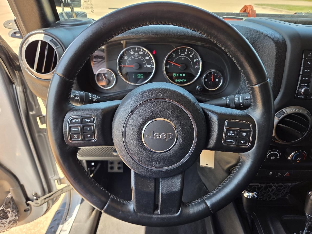 Jeep Wrangler Unlimited 4WD 4dr Sport 2015