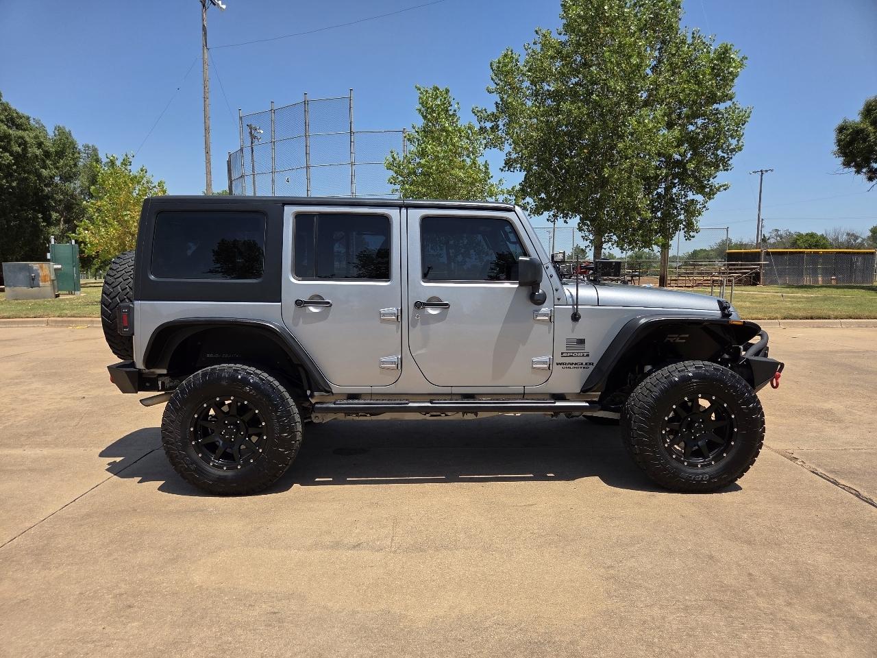 Jeep Wrangler Unlimited 4WD 4dr Sport 2015