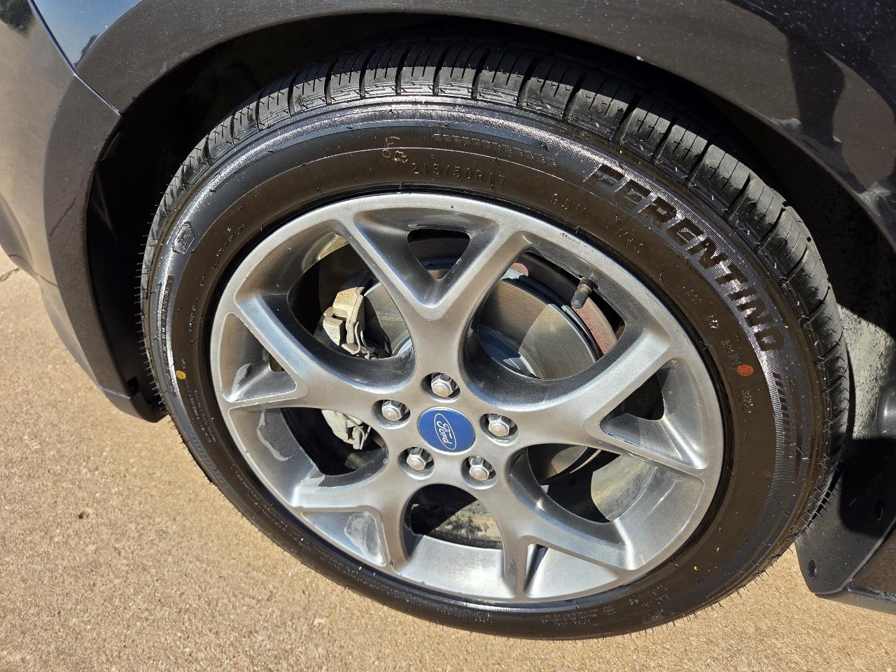 Ford Focus 5dr HB SE 2013