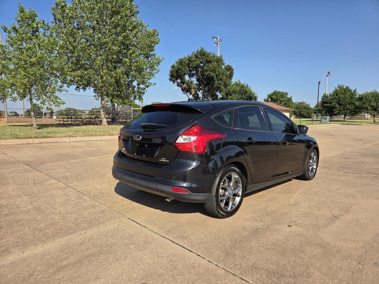 Ford Focus 5dr HB SE 2013