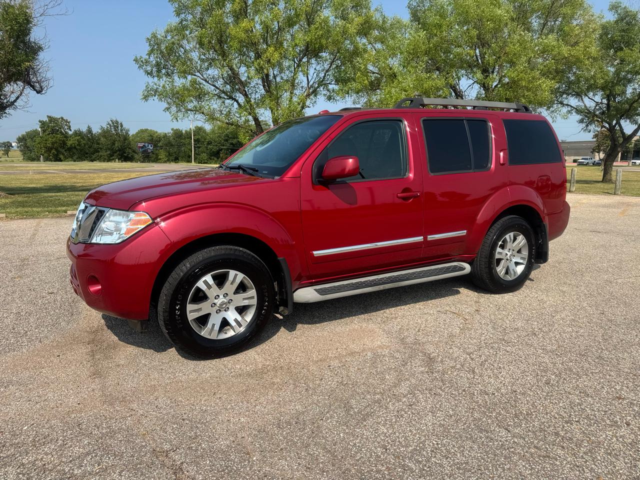 Nissan Pathfinder 4WD 4dr V6 Silver 2011