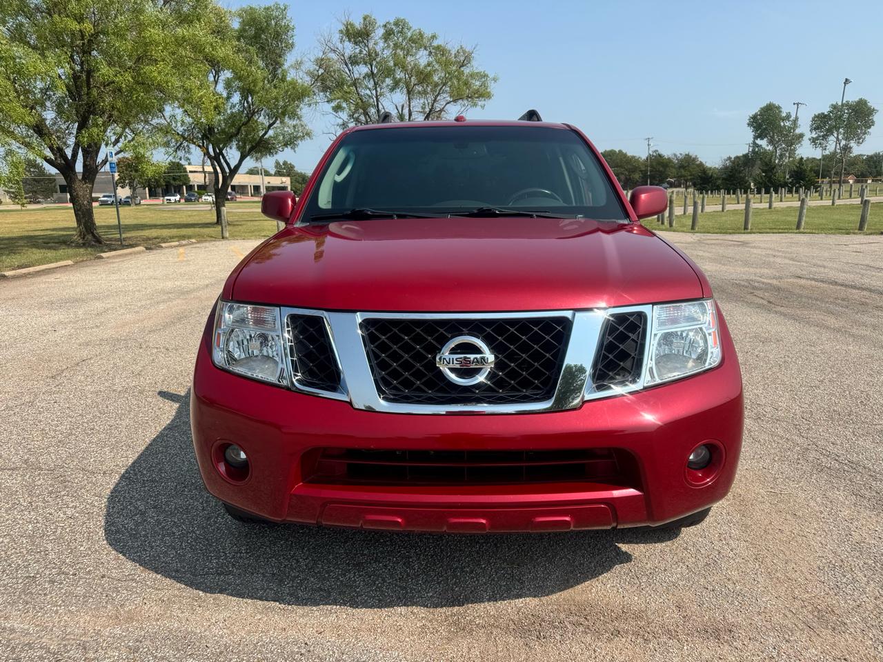 Nissan Pathfinder 4WD 4dr V6 Silver 2011