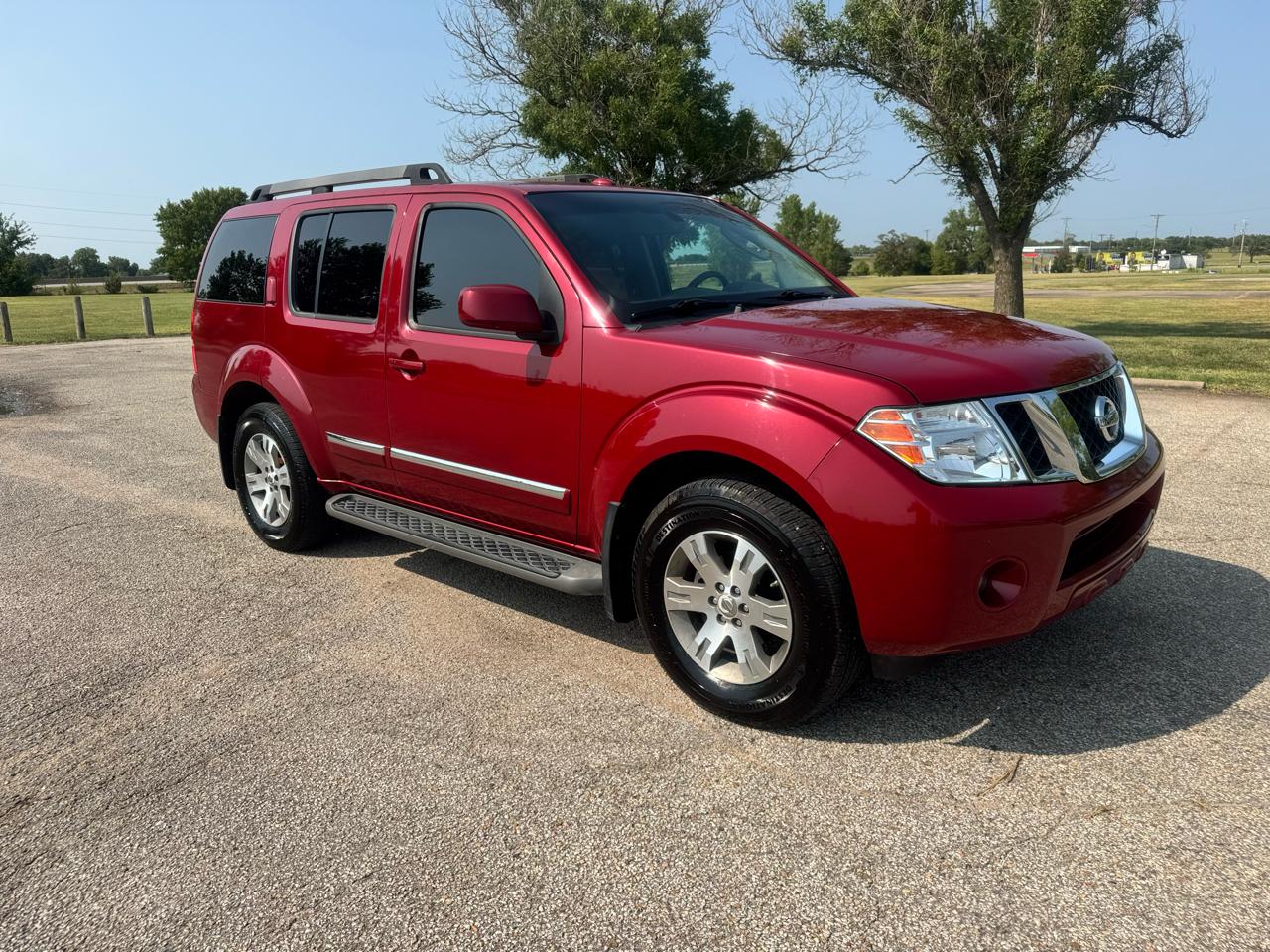 Nissan Pathfinder 4WD 4dr V6 Silver 2011