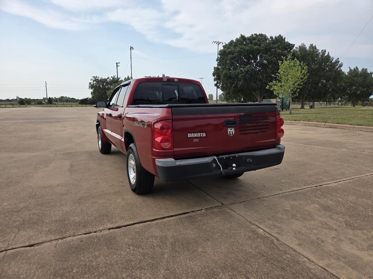 Dodge Dakota 2WD Crew Cab SXT 2008