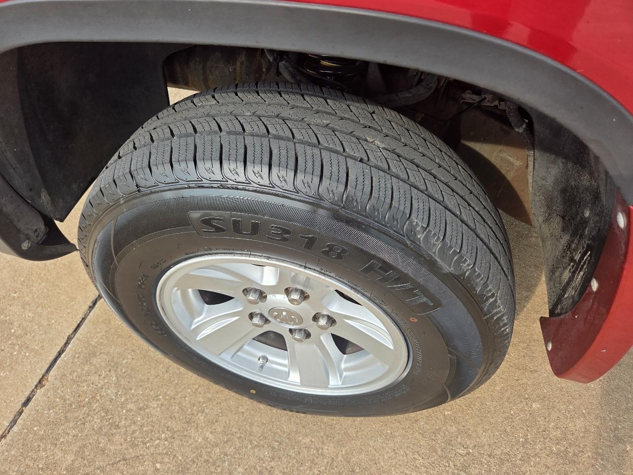 Dodge Dakota 2WD Crew Cab SXT 2008