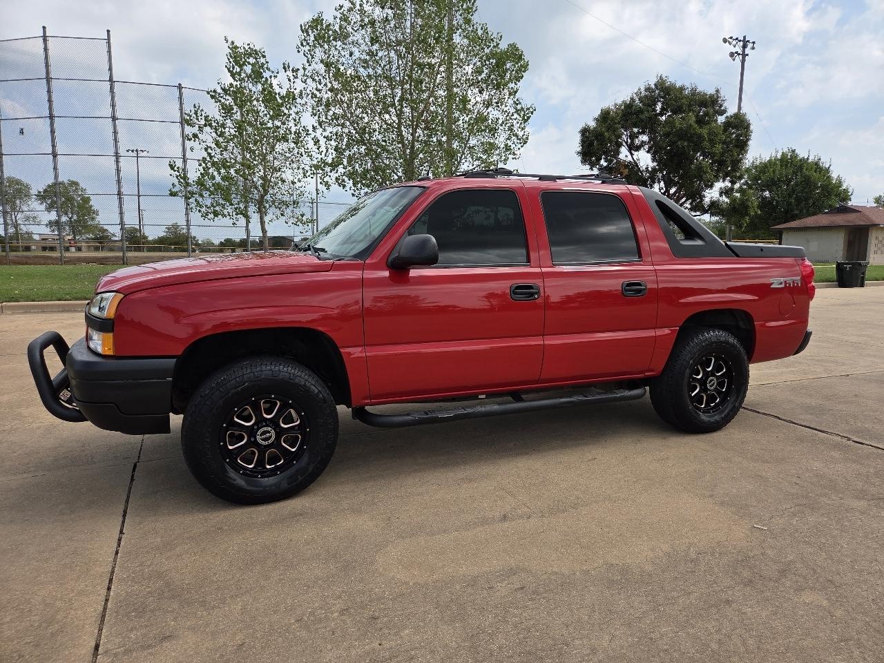 Chevrolet Avalanche 1500 5dr Crew Cab 130" WB Z66 2004