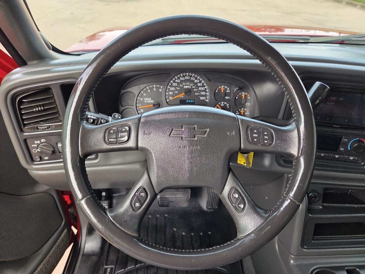 Chevrolet Avalanche 1500 5dr Crew Cab 130" WB Z66 2004
