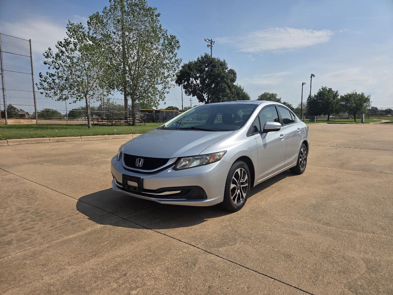 Honda Civic Sedan 4dr CVT EX 2015