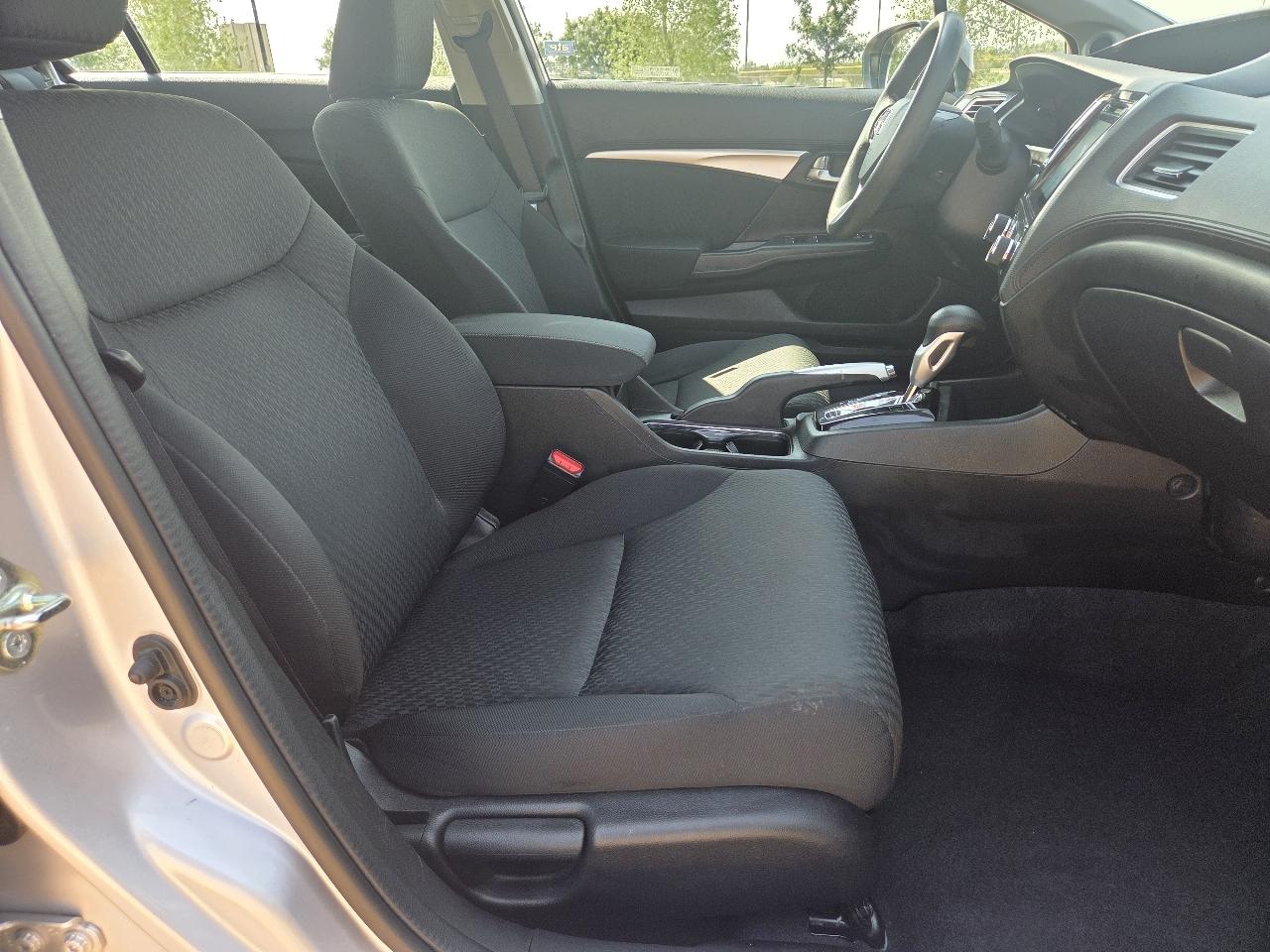 Honda Civic Sedan 4dr CVT EX 2015